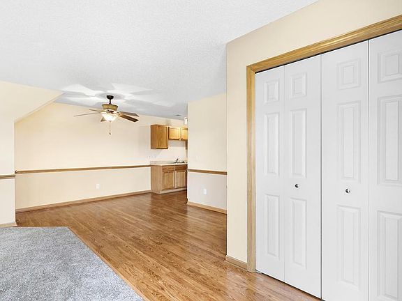 5th image of 1500 Praha St SE