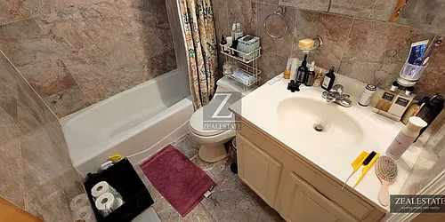 Rented by ZealEstate Group Inc