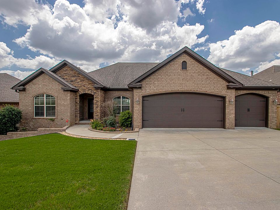 1st image of 8801 Trail Creek Dr