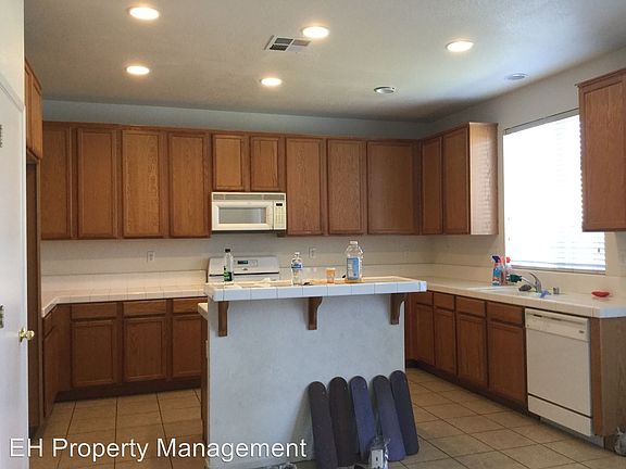 2nd image of 6019 Fred Russo Dr