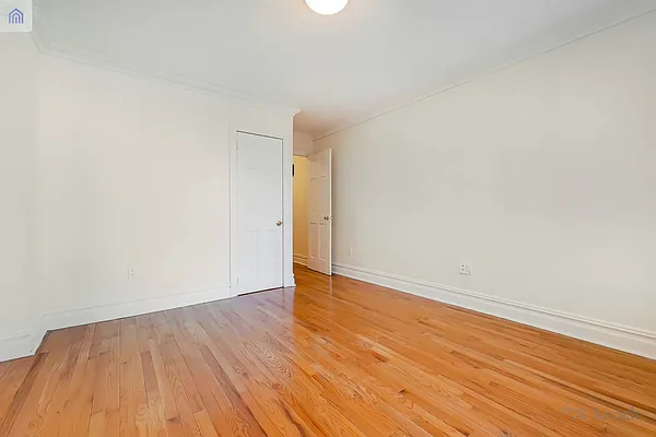 Rented by MAPT Residential LLC | media 16