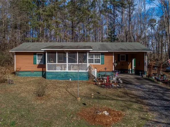 430 Spriggs Trl, Ball Ground, GA 30107