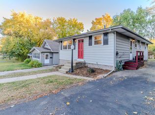 1410 E Fairoaks Ave, Peoria, IL 61603