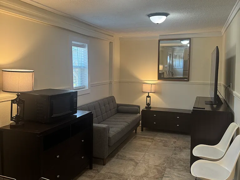 3705 Market St #1 — Photo 9