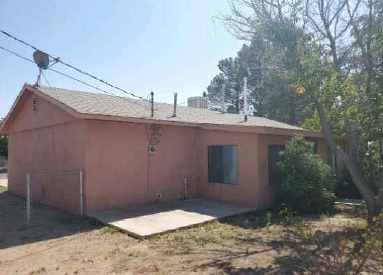 2nd image of 1312 S Suncrest Dr