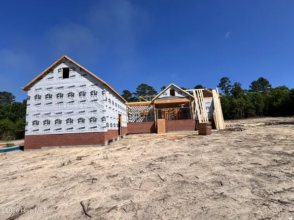 205 Schmidt Lane, Cameron, NC 28326