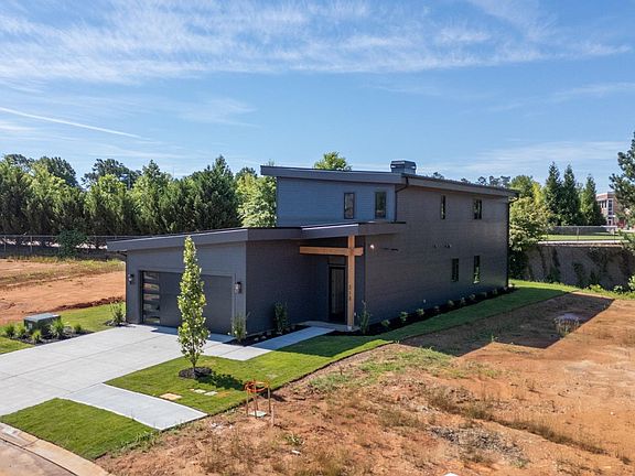 4th image of 213 Refuge Dr
