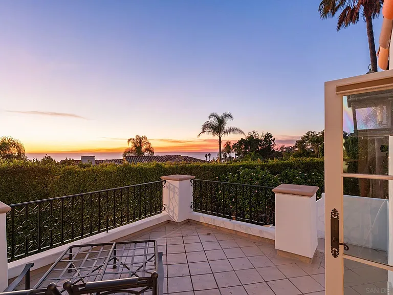 6692 La Jolla Scenic Dr S — Photo 32