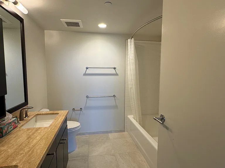 1189 Waimanu St — Photo 10