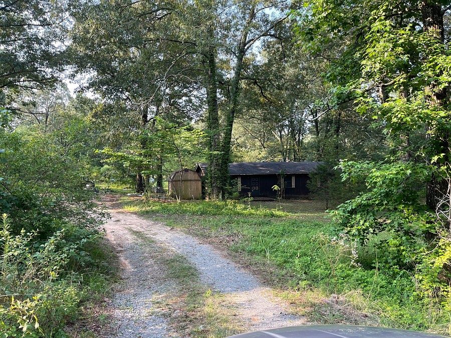 1st image of 5 Tessie Ln
