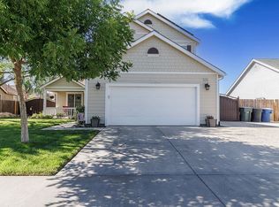 2761 Moir Ave, Sanger, CA