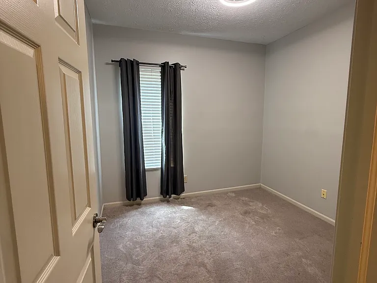 6641 Sunloch Ct #6641 — Photo 13