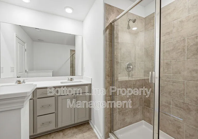 2308 Oakwood Meadows Ct — Photo 31