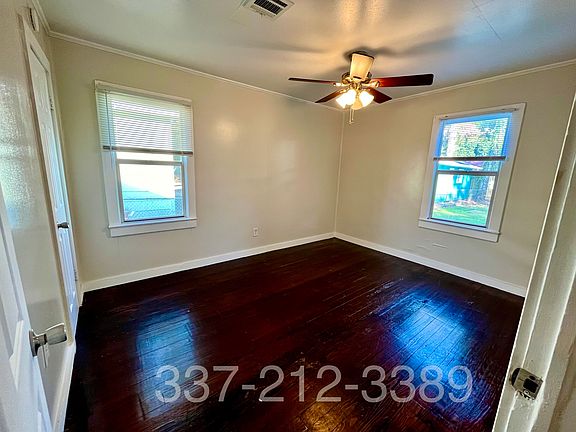4th image of 106 Roosevelt St