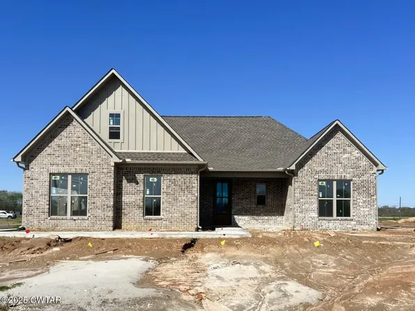 93 Kensington Way, Dyersburg, TN 38024