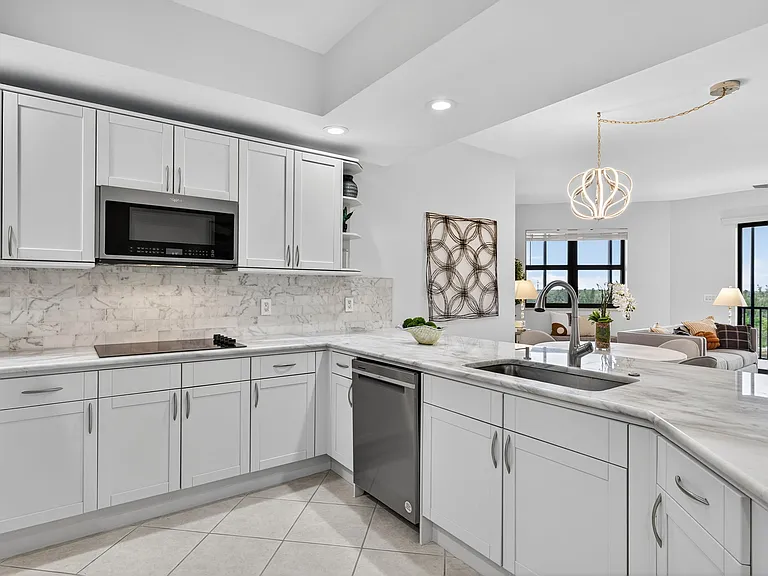 14380 Riva Del Lago Dr #802 — Photo 12