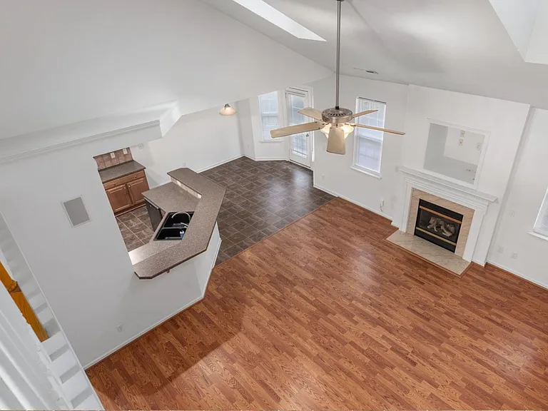 10922 Sedgemoor Ln — Photo 7