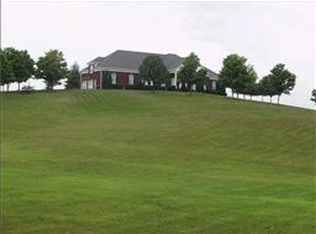 990 Dixie Bee Rd, Adams, TN 37010