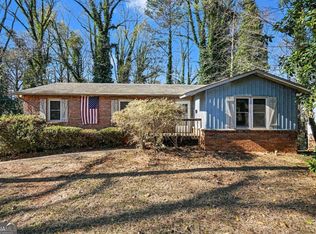 3341 Vandiver Dr, Marietta, GA