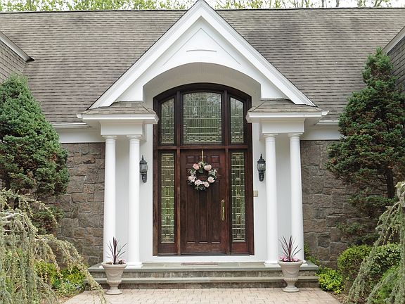 2nd image of 11 Morgan Dr