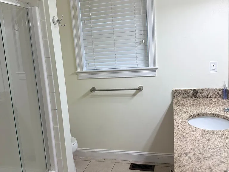 Full bath