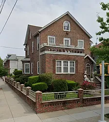 869 Linden Boulevard