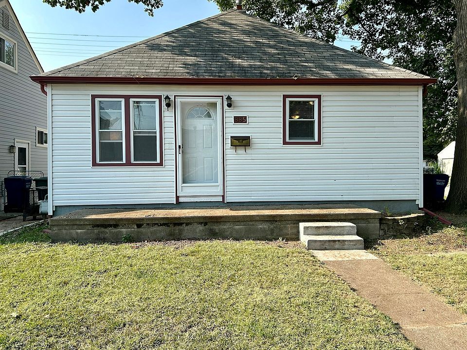 1st image of 885 White Ave