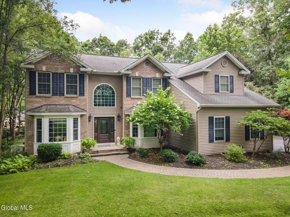 6 Seymour Drive, Saratoga Springs, NY 12866
