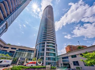 125 Village Green Sq #3102, Toronto, ON M1S 0G3