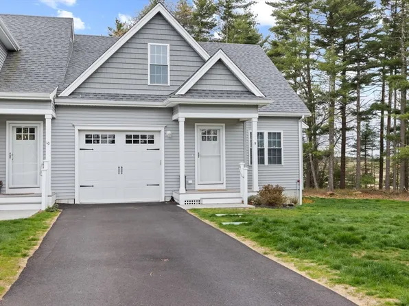 9 Santana Way #9, Carver, MA 02330