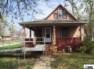 1900 SW Central Park Ave, Topeka, KS 66604