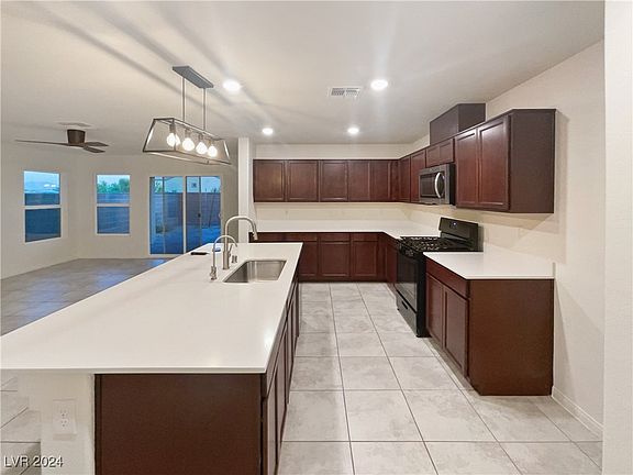 2nd image of 1117 Pristine Estate Ave
