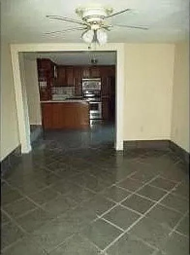 2706 E 3rd St #B — Photo 3