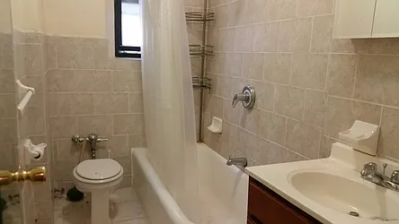 Rented by Lang Realty LLC