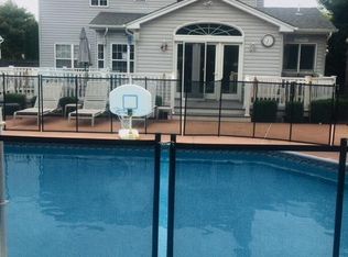 4 Princeton Pines Pl, Brick, NJ 08724