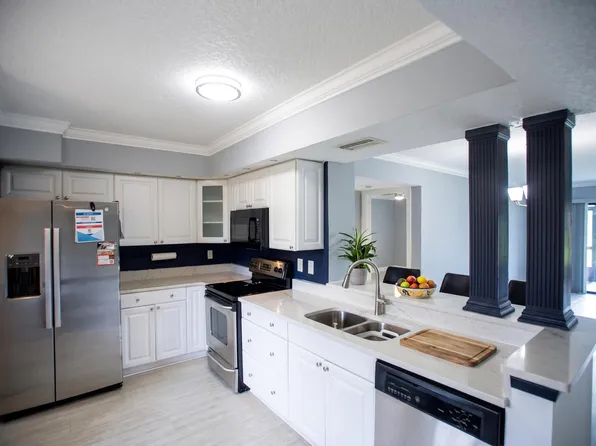 7370 S ORIOLE Boulevard #102, Delray Beach, FL 33446