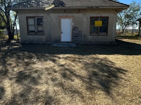 12070 CENTER RD, San Antonio, TX 78223
