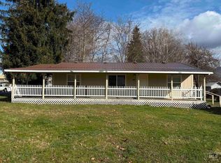 514 8th St, Kamiah, ID 83536