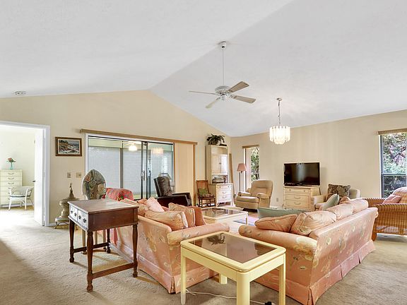 3rd image of 8530 SE Eaglewood Way