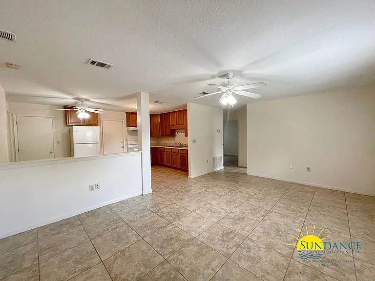 816 Lark St #8 — Photo 2