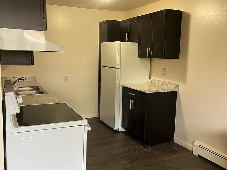 387 W Monroe St #2 — Photo 7