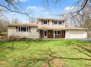135 Crandon Way, Rochester, NY 14618