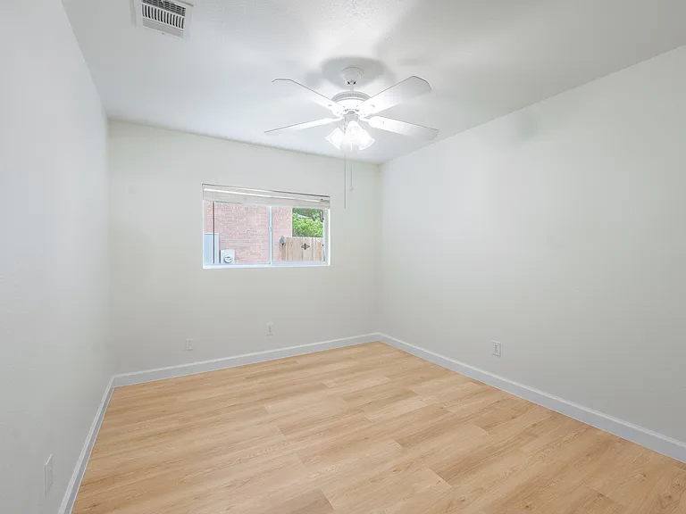 3962 Privet Pl — Photo 19
