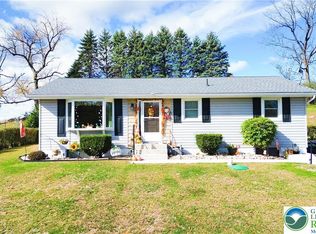 6860 Mill Creek Rd, Slatington, PA 18080