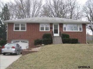 4601 Drexel St, Omaha, NE 68117