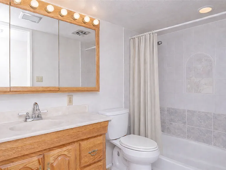 5185 Sun Valley Dr — Photo 9