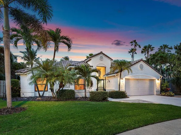 17 Dogwood Circle, Boynton Beach, FL 33436