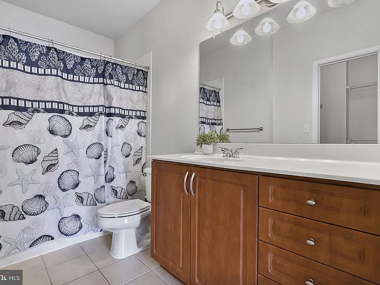 12925 Centre Park Cir #301 — Photo 19