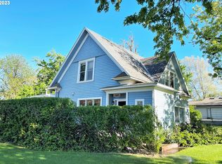 1205 S 1st St, Hermiston, OR 97838