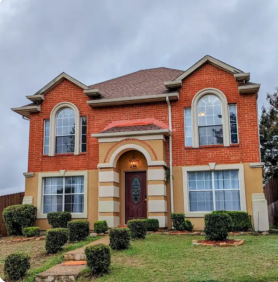 608 Dogwood Trl — Photo 1